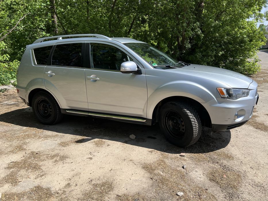 Outlander mitsubishi аутлендер 2010, 2.0 дизель в Киеве