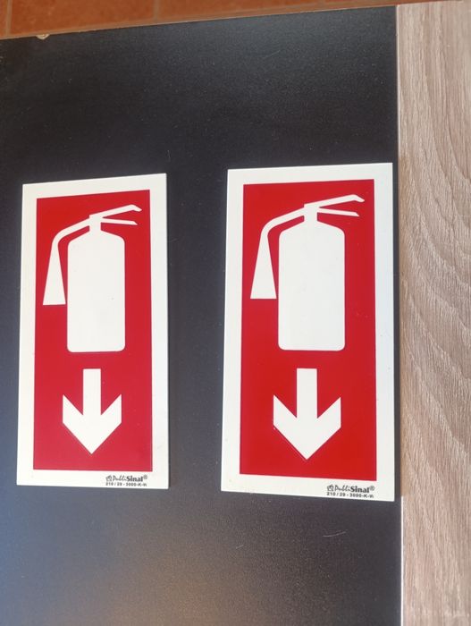 Placas sinalização diversas