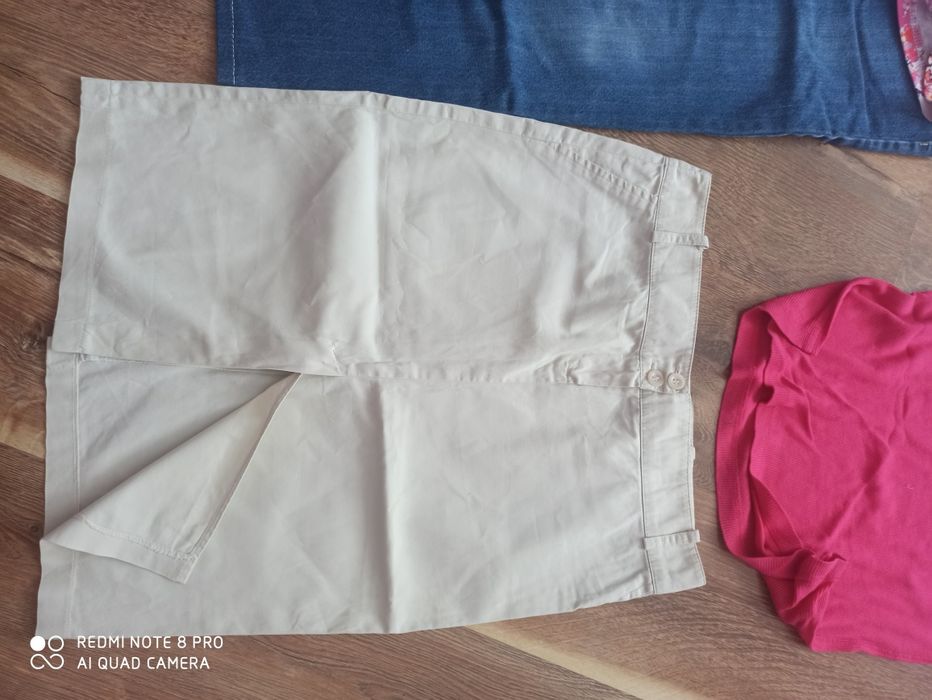 Жіночий одяг (розмір М-Л)