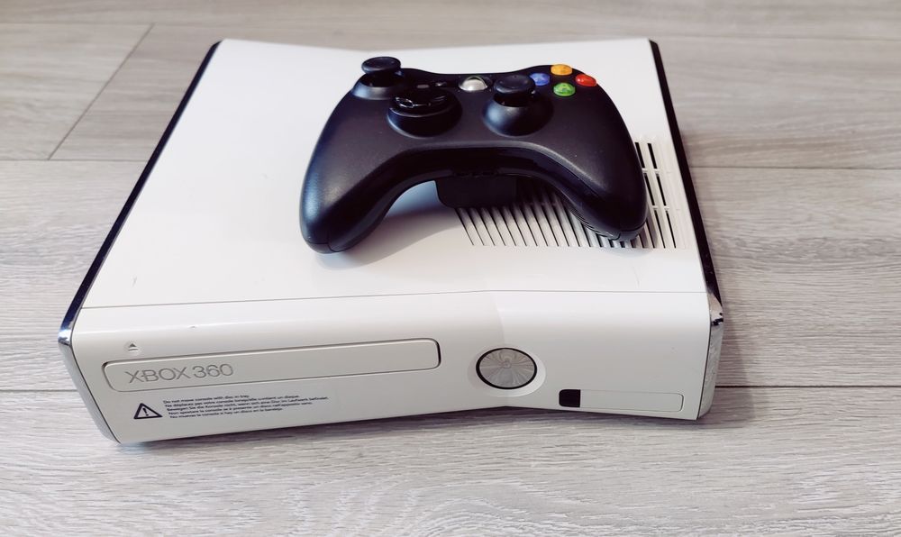 xbox 360 250gb - купить приставки - Цена на OLX.ua