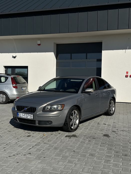 Volvo S40