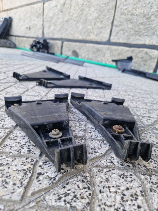 Guias Para-Choques Frente e Traseiro Audi A4 B5 8D Pré-Facelift 1994 a 1999 Original