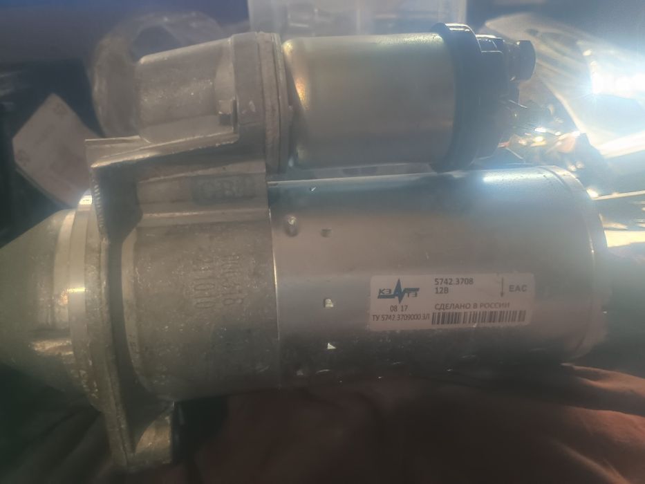 Новый стартер на Газель 405 406 двигатель