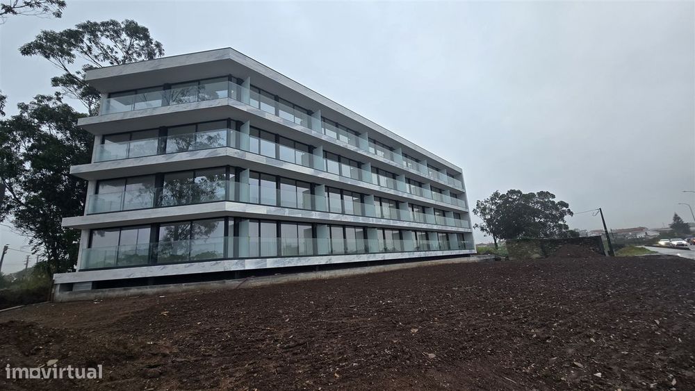ARRENDAMENTO - Apartamento T1 NOVO na Póvoa de Varzim