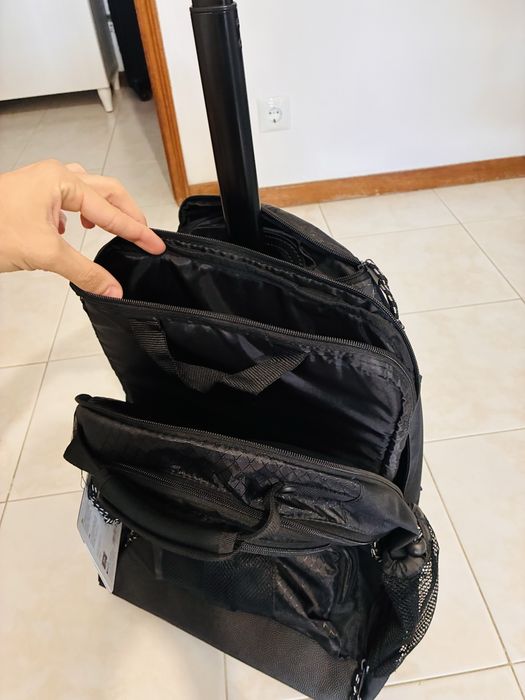 Mochila Targus TSB700EU para portátil 15,6” — NOVA