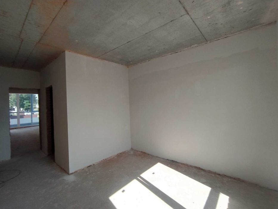 Однокімнатна квартира біля Бучанського парку Без комісії !!!