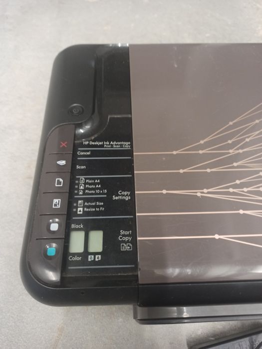 Urządzenie wielofunkcyjne HP deskjet Drukarka uszkodzona