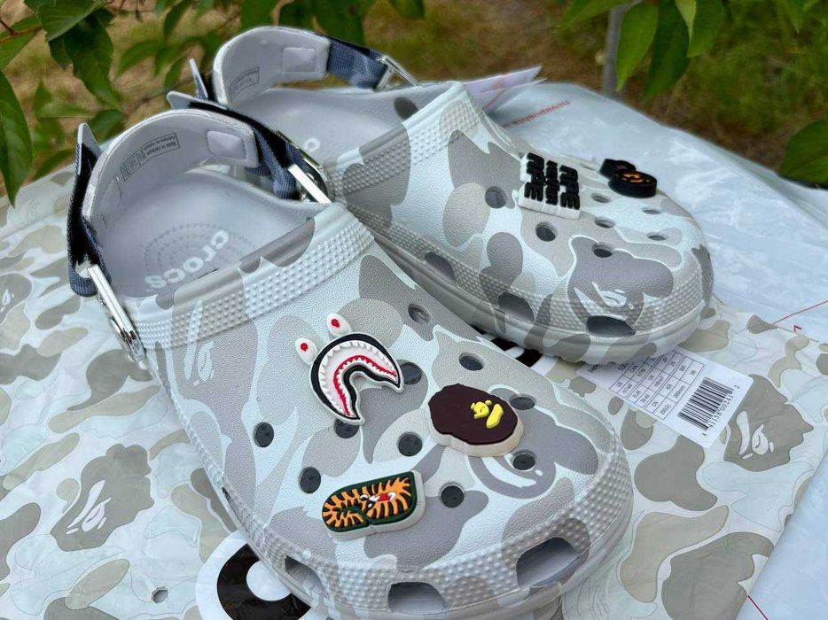 Крокси чоловічі Crocs x BAPE Classic Clog 39 розмір на стопу 24.5-25.1 см ТОР 2026