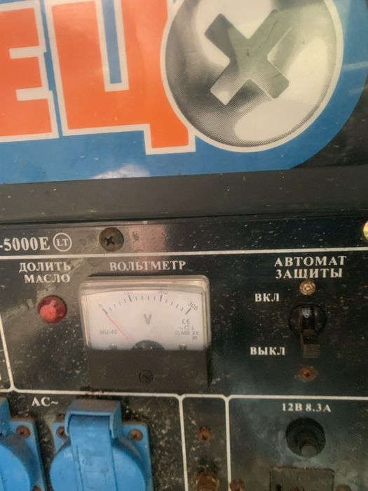 Дизельный генератор СПЕЦ SD-5000E (4.8 кВт) с электростартером