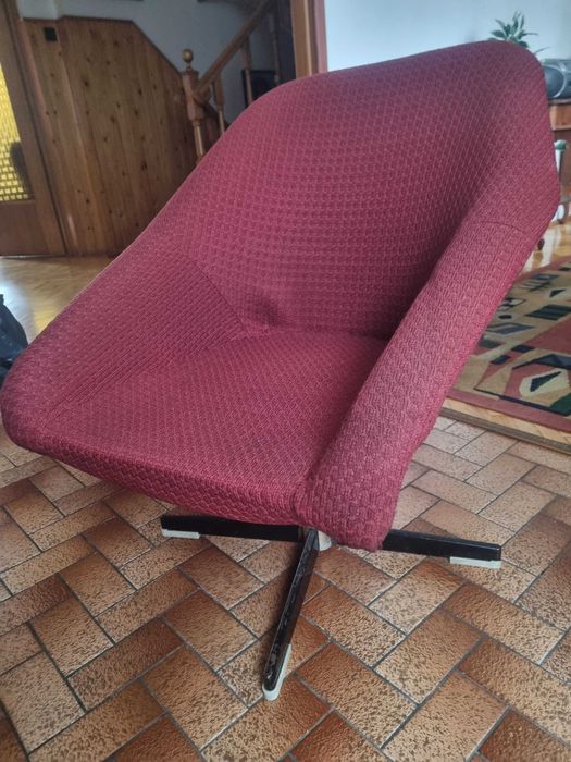 2 stare fotele Muszelki
