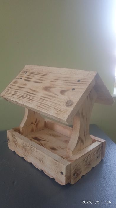 Годівничка для птахів