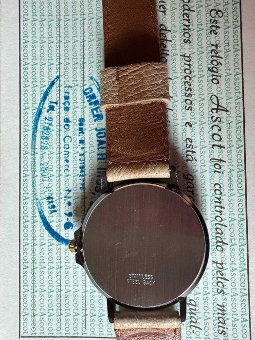 Relógio Vintage Ascot Quartz