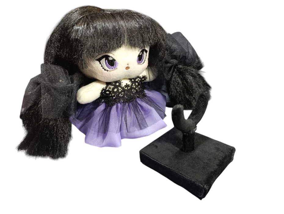 Чарівна текстильна лялька Віолета 20 см на підставці в коробці