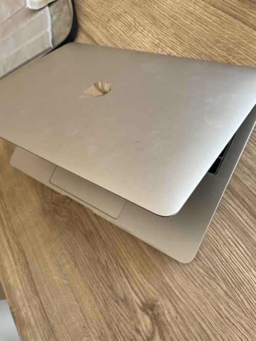 Portatil Macbook air 13