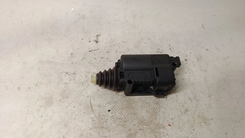 Pistola do depósito de combustível SAAB 9-5 Station Wagon (YS3E)