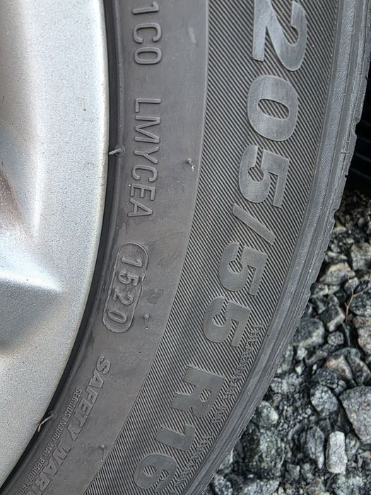 Kompletne felgi toyota auris