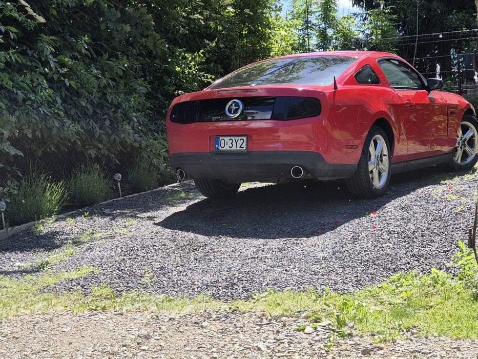 Ford mustang 3.7 v6 2012