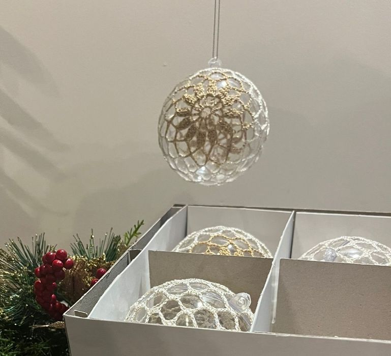 Bombki na choinkę 8 cm własnoręcznie wyszydełkowane