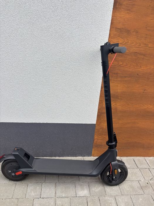Sprzedam hulajnogę elektryczną  Xiaomi Electryc Scooter 4 lite (2. generacja)
