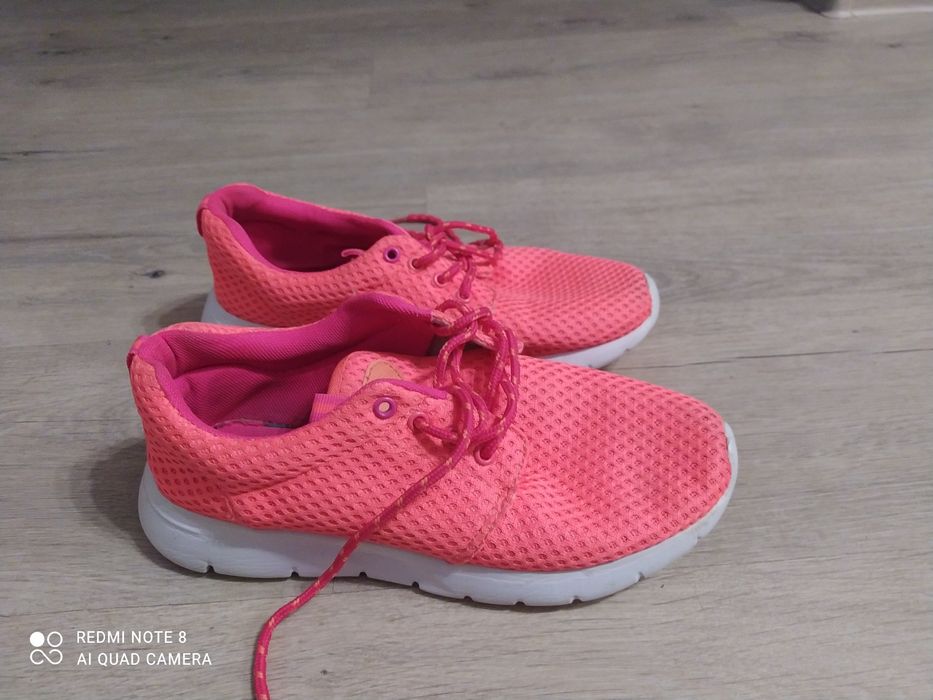 Красовки легенькі 38