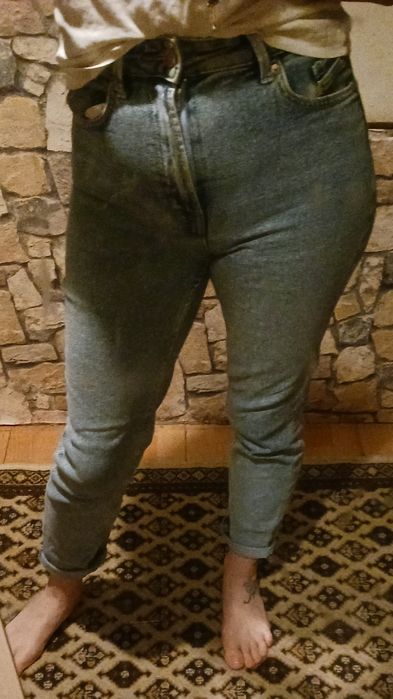 Mom slim jeansy damskie.