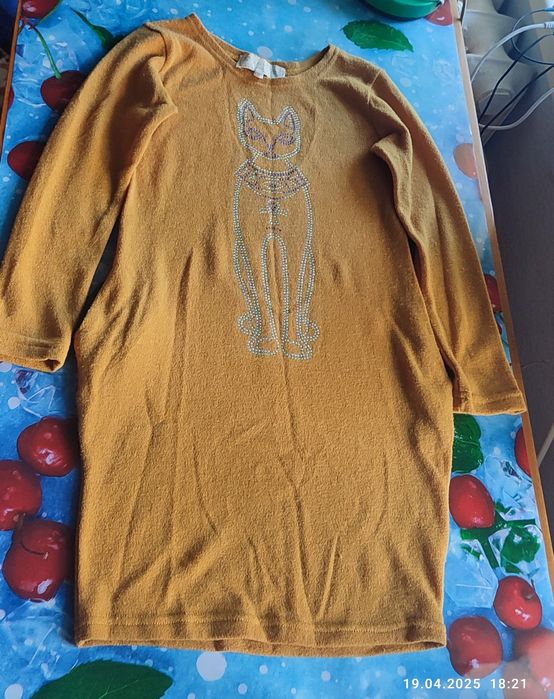 Плаття на дівчинку 3  штуки