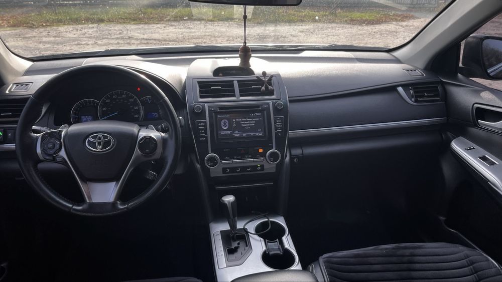 TOYOTA Camry 2.5 2014р. Газ-Бензин.