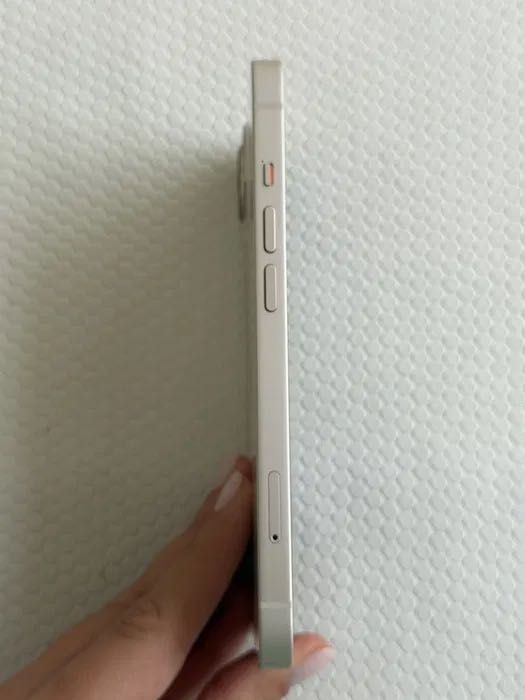 iPhone 13 256gb Cor Starlight