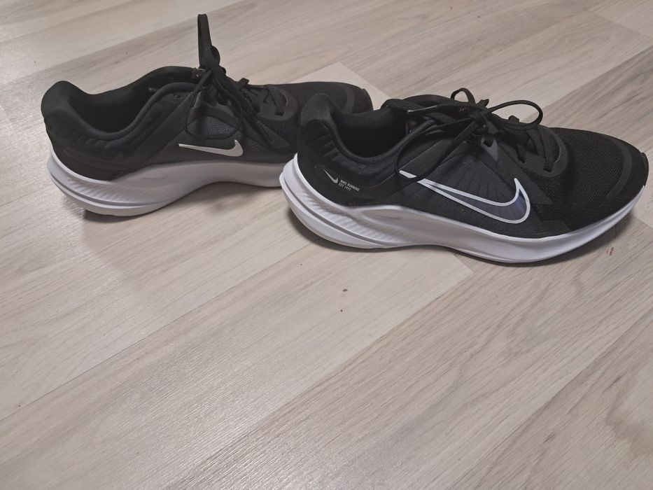 Nike Quest 5 rozmiar 39