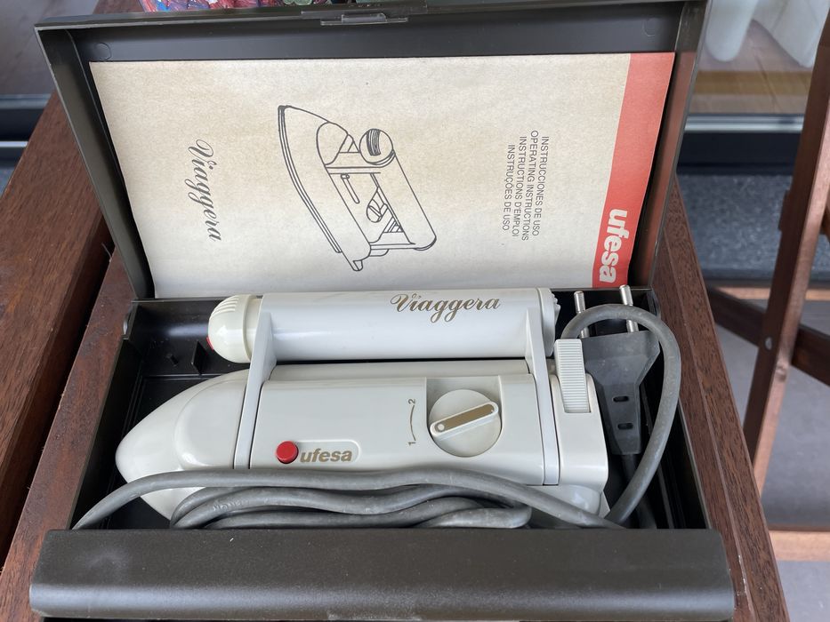 Mini Travel Iron - UFESA64552771484545121