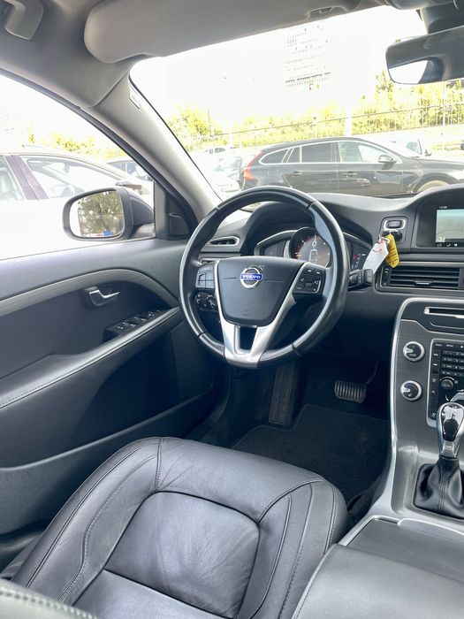 Volvo v70 D4 2015