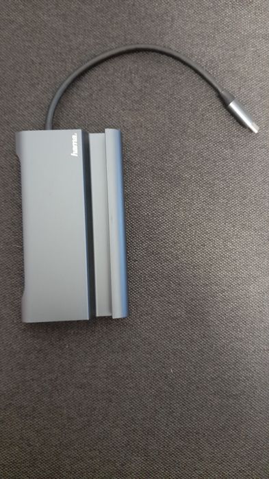 Док-станция HAMA 7-в-1 USB-C для 3Х USB-A 3.1, HDMI, VGA, LAN ..