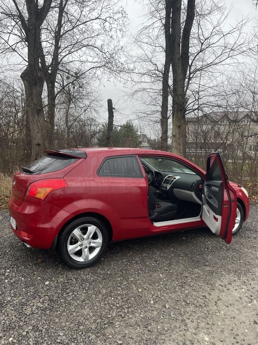 Автомобіль Kia Ceed , 1.6