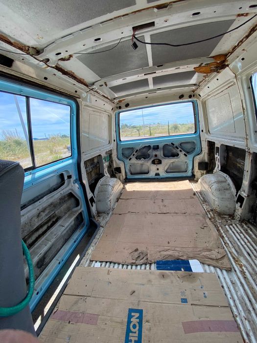 Volkswagen Transporter T4 2.4D