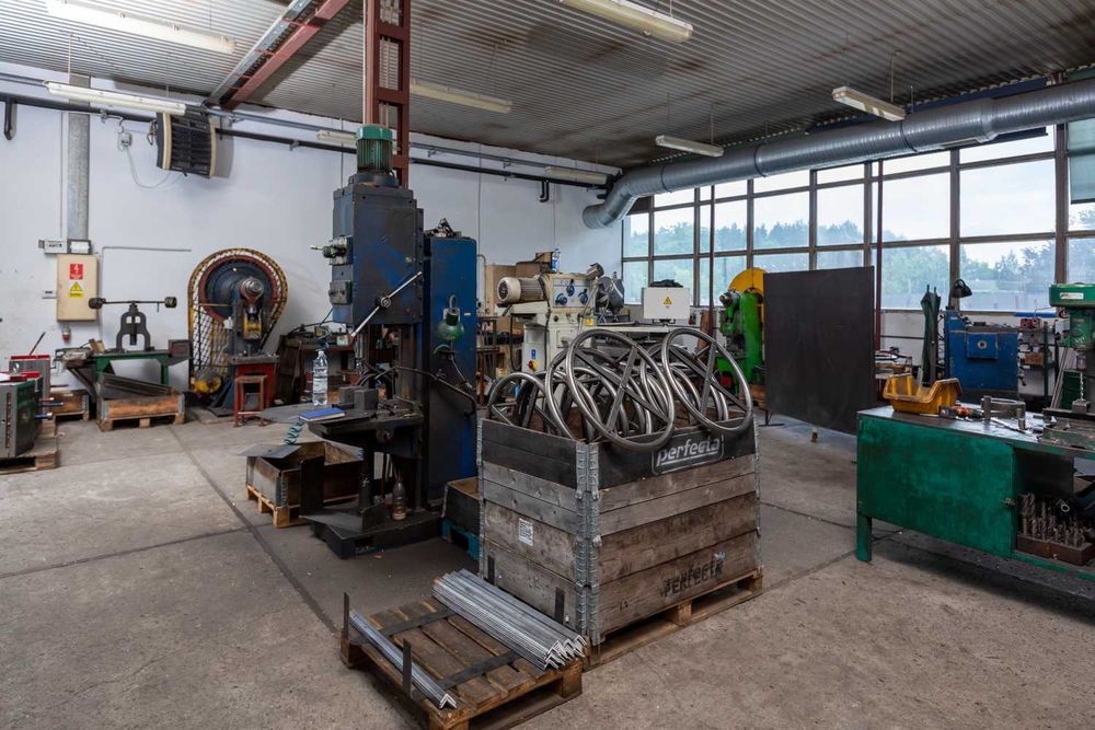Spawanie stali i aluminium – cięcie i gięcie profili oraz rur