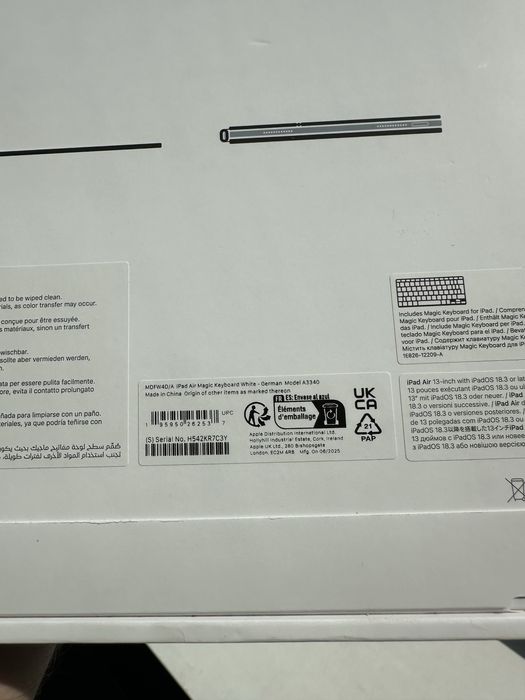 Apple iPad Air 13” Magic Keyboard (2025) – Biała, QWERTZ DE