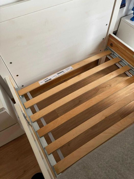 Cama solteiro IKEA HEMNES + estrado