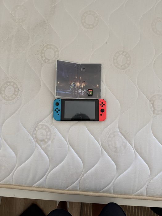 Nintendo Switch com bolsa + 1 jogo