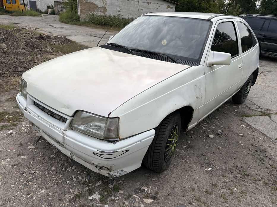 Продам опель кадет на ходу