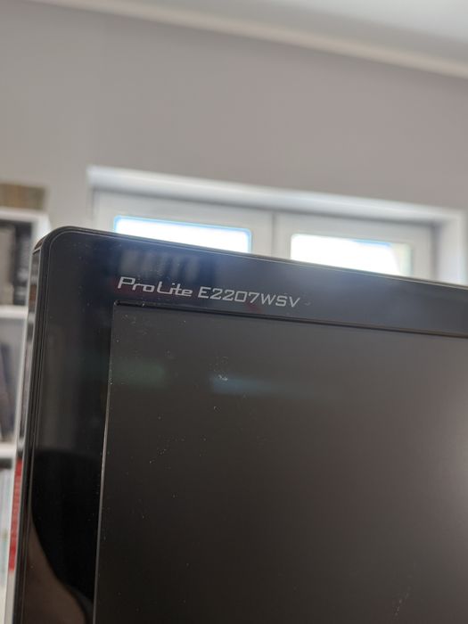 Monitor IIyama ProLite E2207WSV