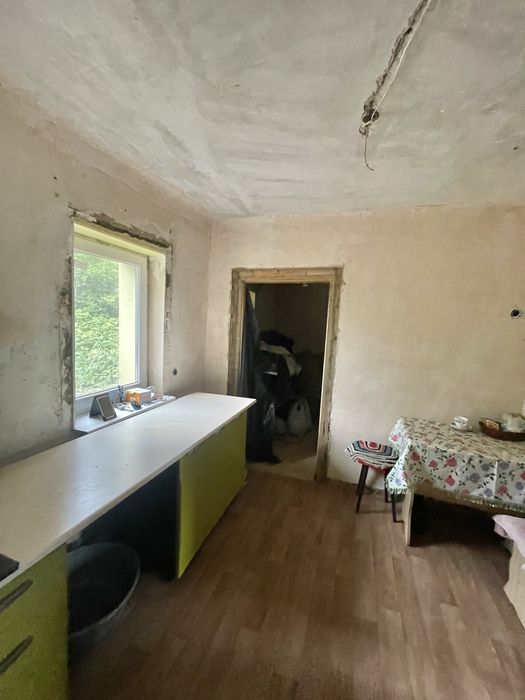 Продам не большой дом со своим участком