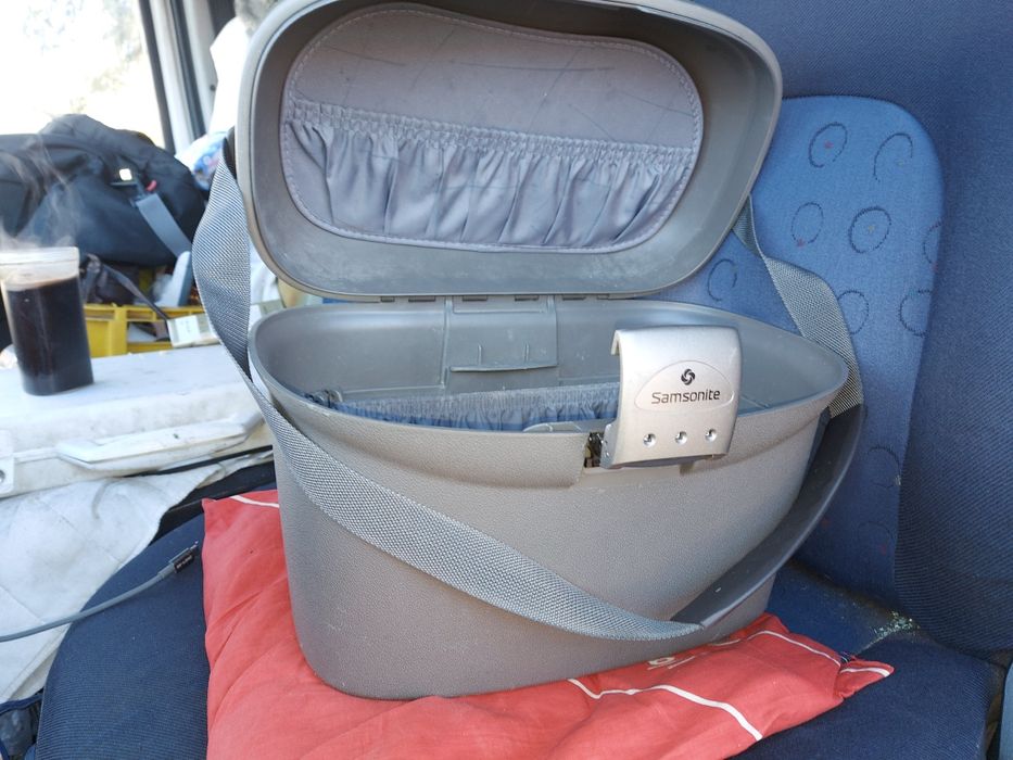 Kuferek samsonite