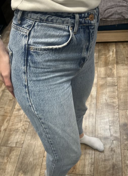 Джинси жіночі мом