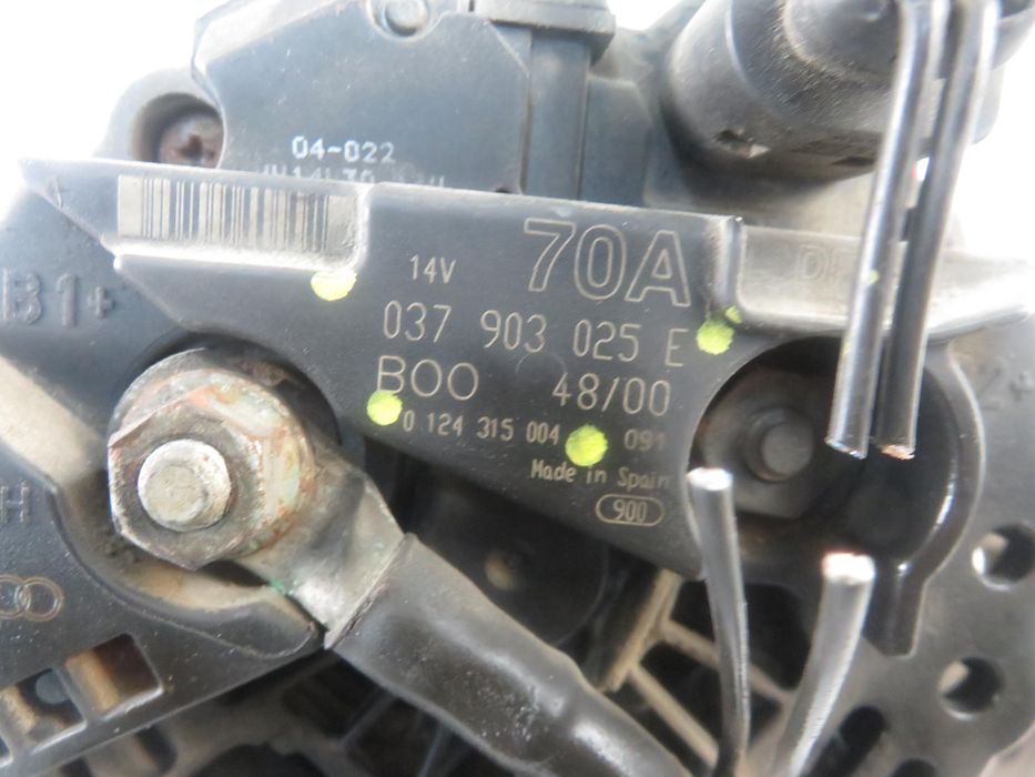 Alternator Vw Bora 1.6 16v - Azd