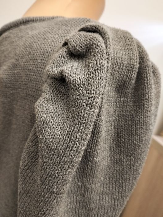 Damska tunika z kokardą