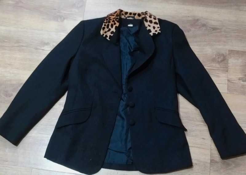 Żakiet z dodatkiem panterki