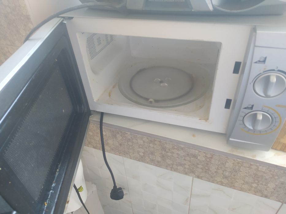 Микроволновая печь