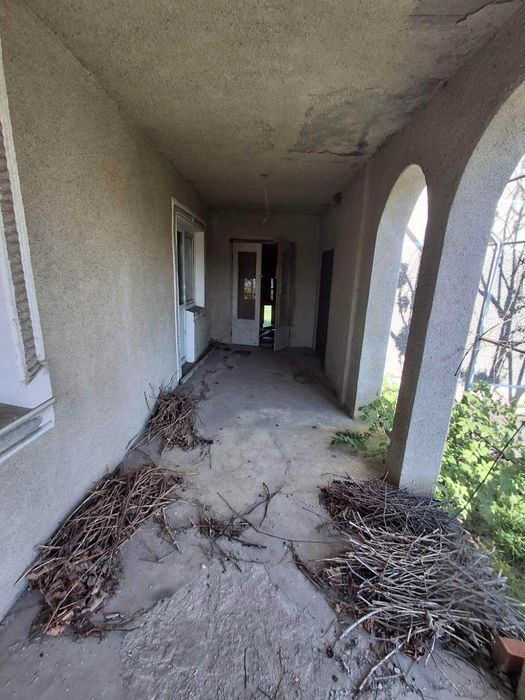 (13) Продам новий 2-поверховий будинок в с. Барабой