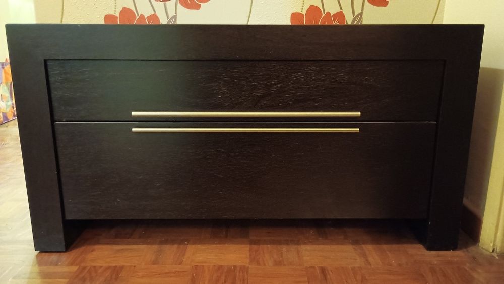 Móvel de TV / Consola Wengué – Design Moderno e Elegante