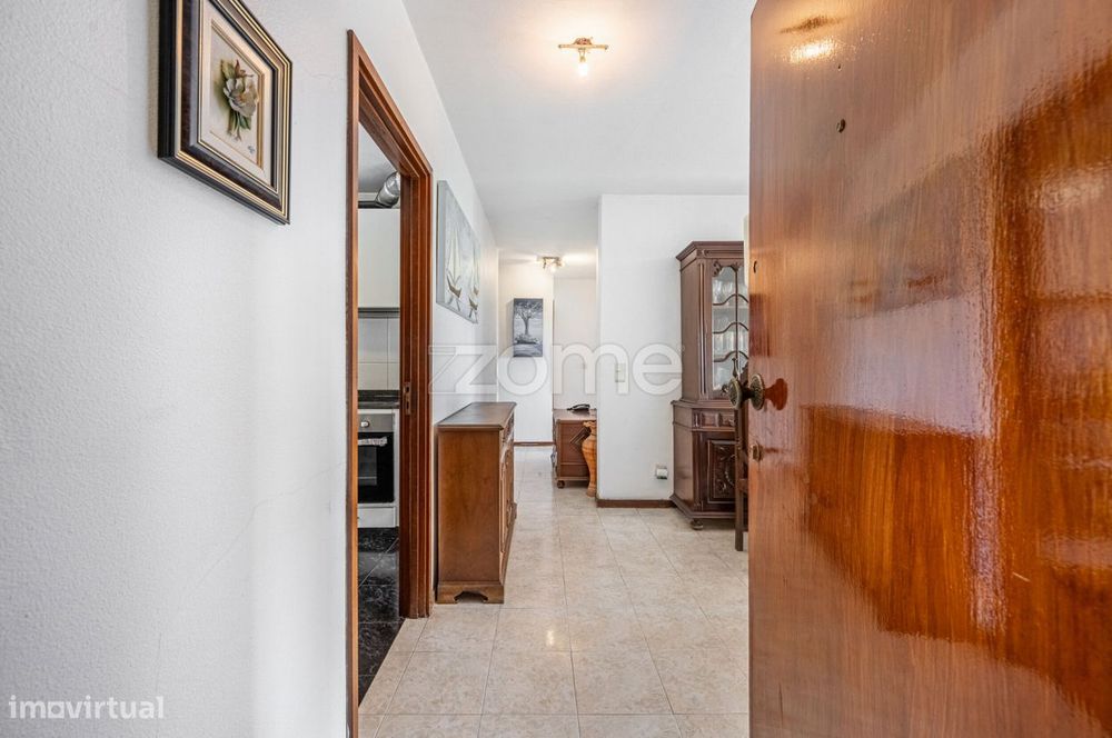 Apartamento T3 Prelada perto do metro